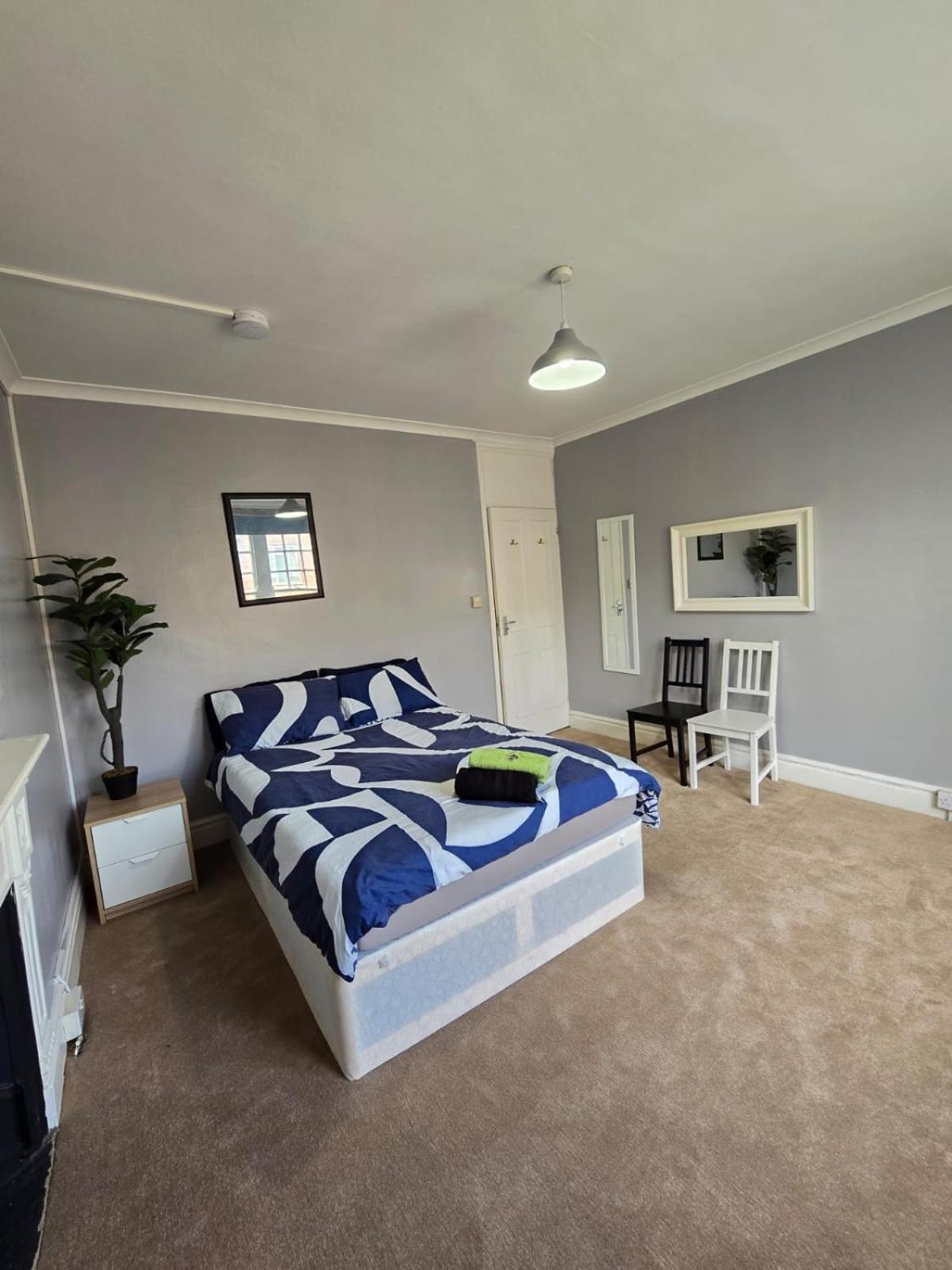 Great Flat Close To Edgware Road London Exterior photo